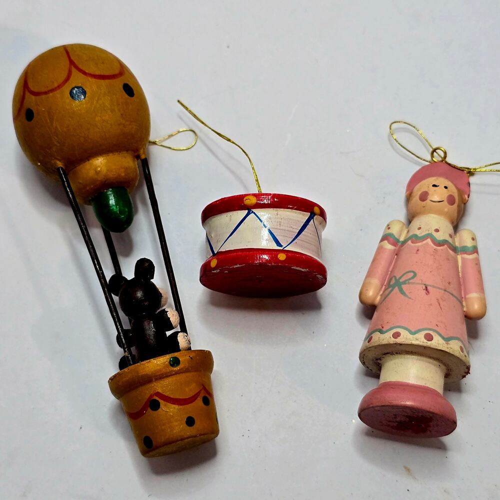 Vintage Wooden Christmas Ornaments Lot of 3- Avon Clara 1984 + Drum Balloon